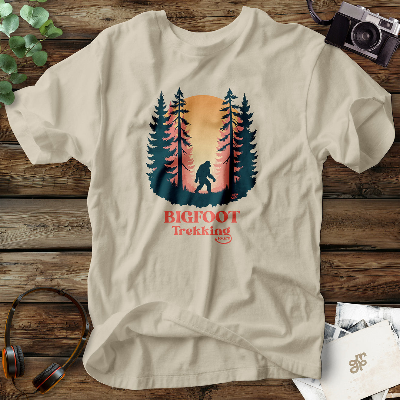 Bigfoot Trekking  T-Shirt