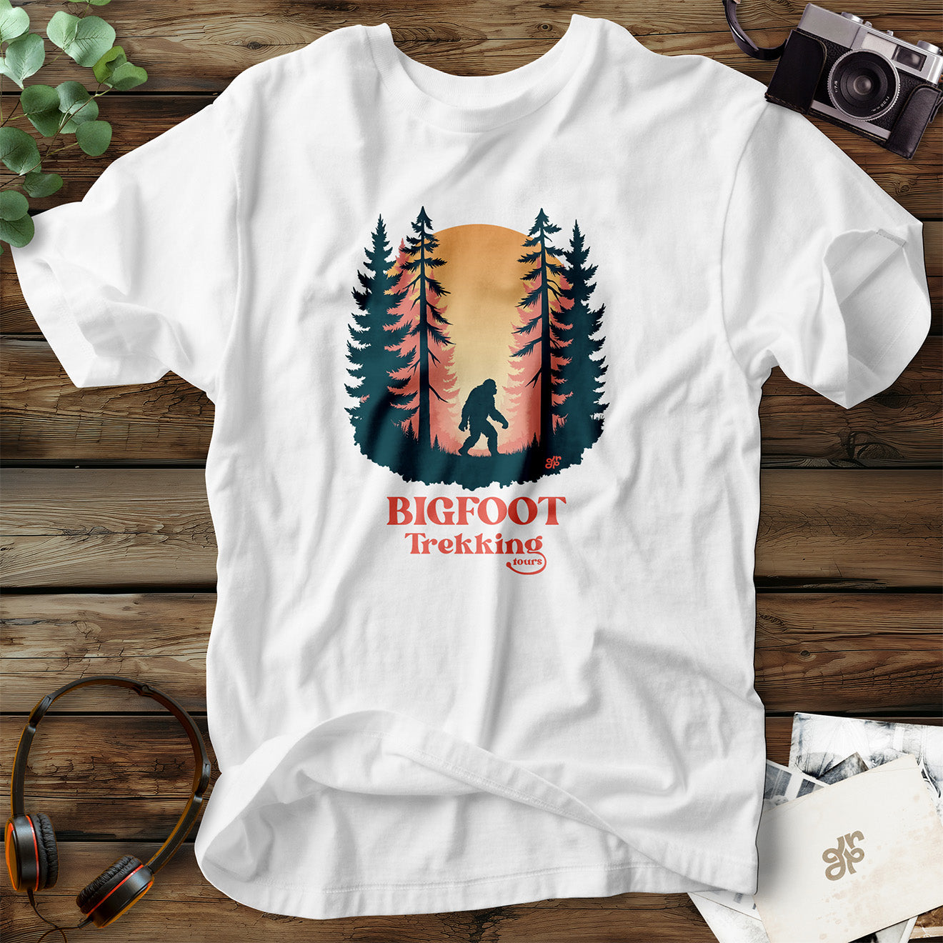 Bigfoot Trekking  T-Shirt