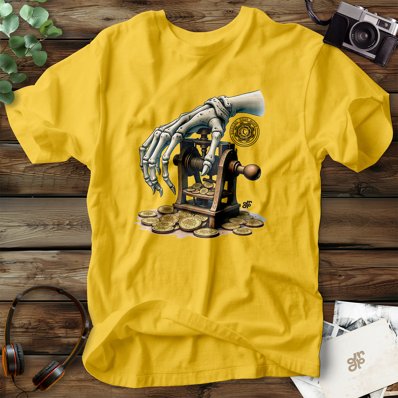 Skeleton Hand Coin Machinery  T-Shirt