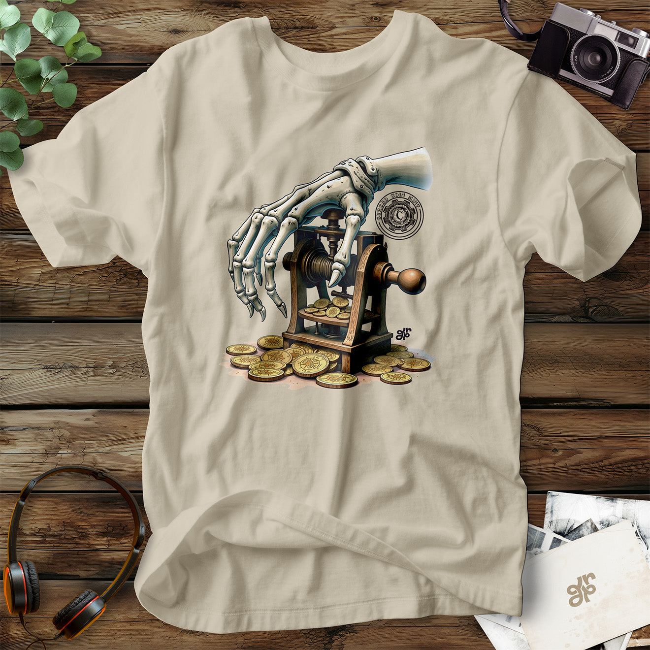 Skeleton Hand Coin Machinery  T-Shirt