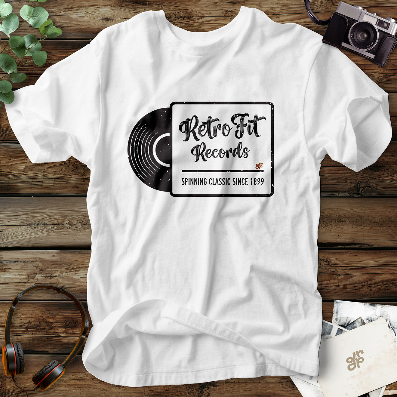 Retro Fit Records  T-Shirt